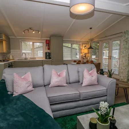Holiday home Robin's