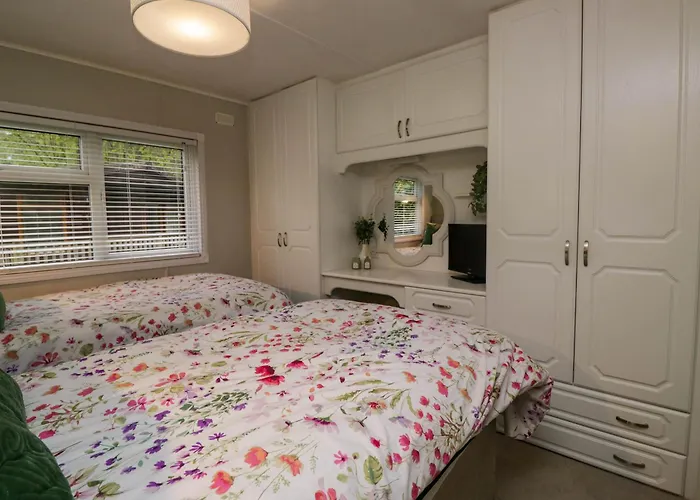 Robin's * Windermere