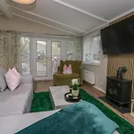 Robin's * Windermere